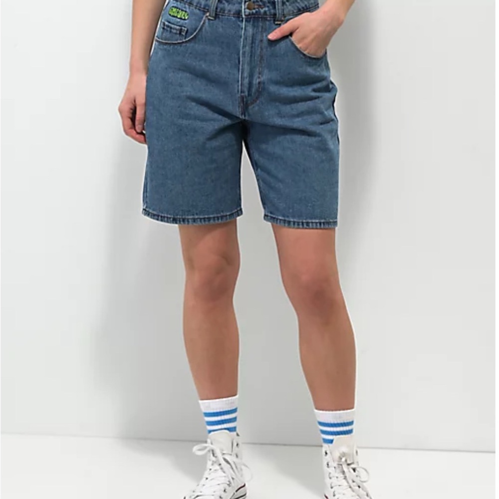 Empyre Tori Loose Fit Light Wash Denim Skate Shorts